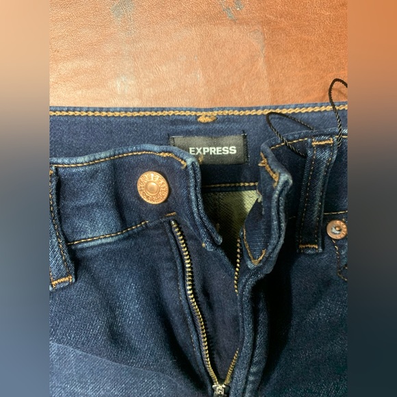 Express Skinny High Rise Jeans - Picture 5 of 6